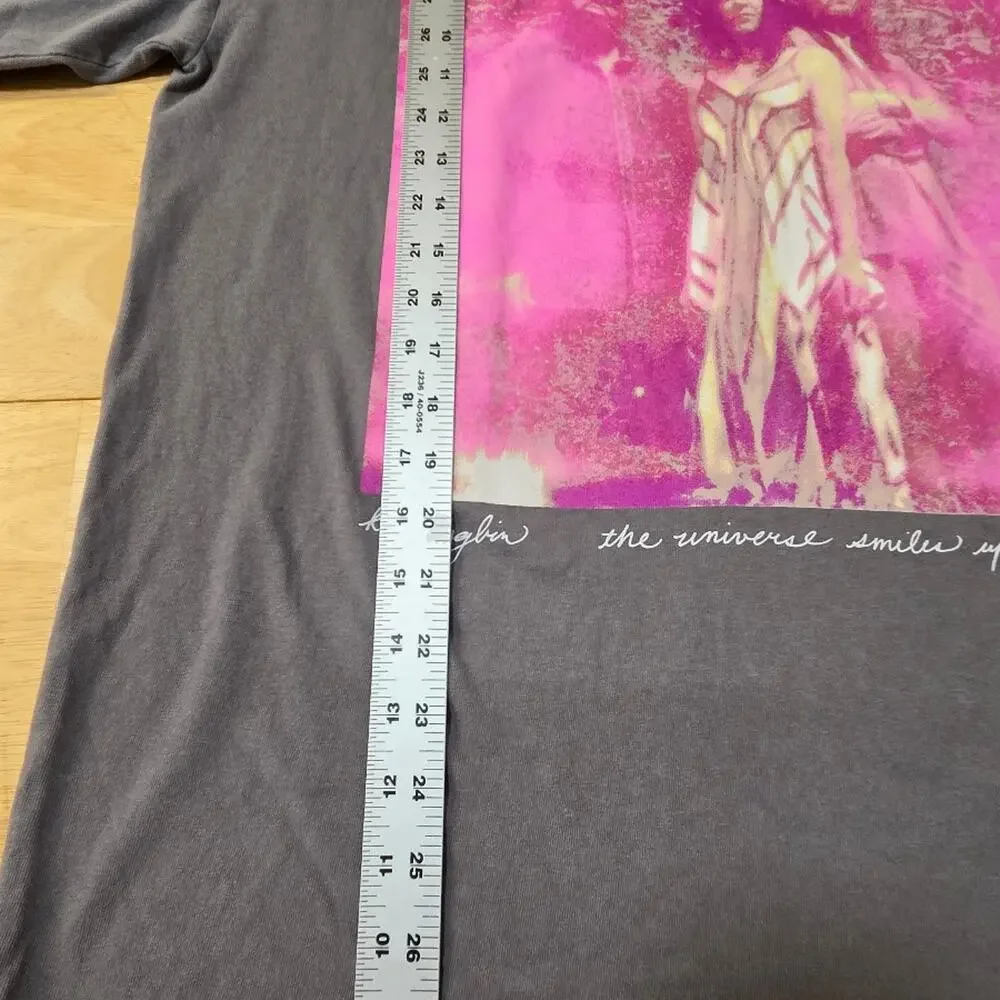 Khruangbin The Universe Smiles Upon You II T Shirt Large Gray Pink Band Tee